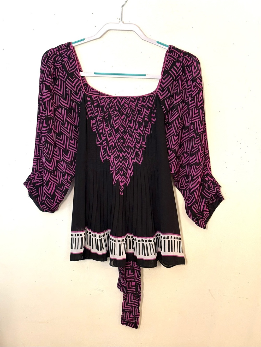 Nicole Black & Purple Patterned Peasant Tunic. Size 14. EUC.